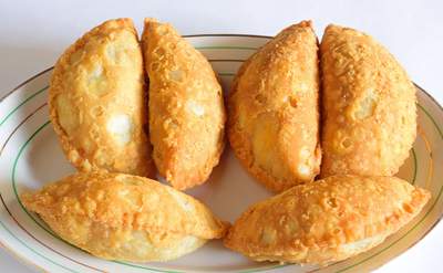 Kajjikayalu Home Made 4Pcs - Dallaspuram Santha DFW